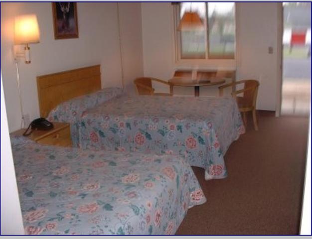 Port Lodge Motel Pulaski Oda fotoğraf