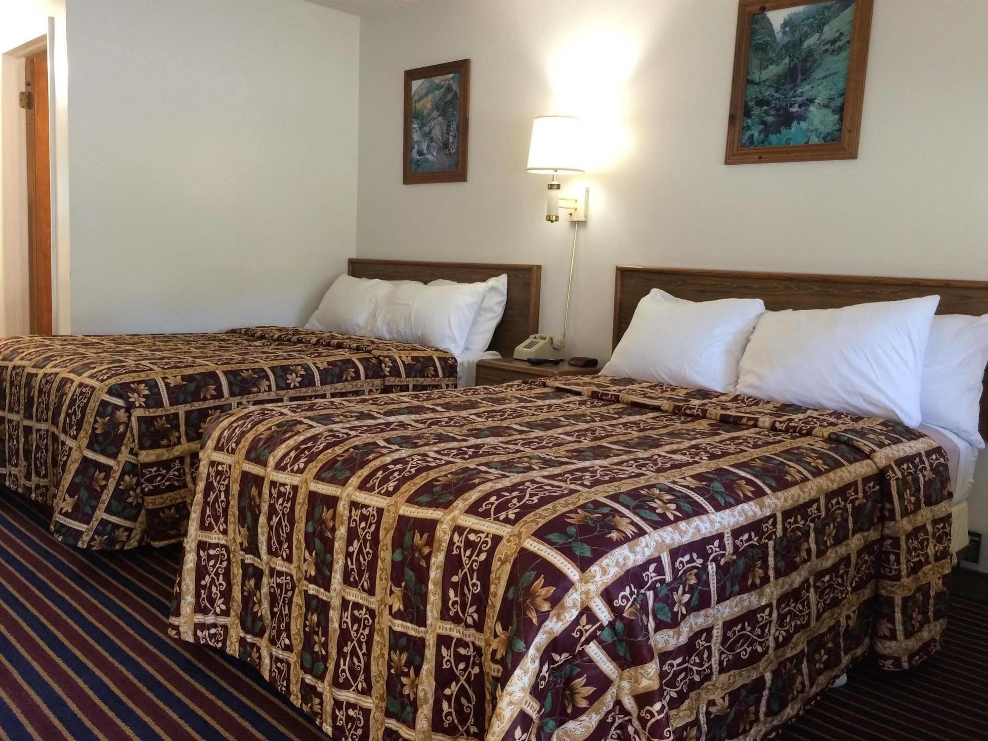 Port Lodge Motel Pulaski Dış mekan fotoğraf
