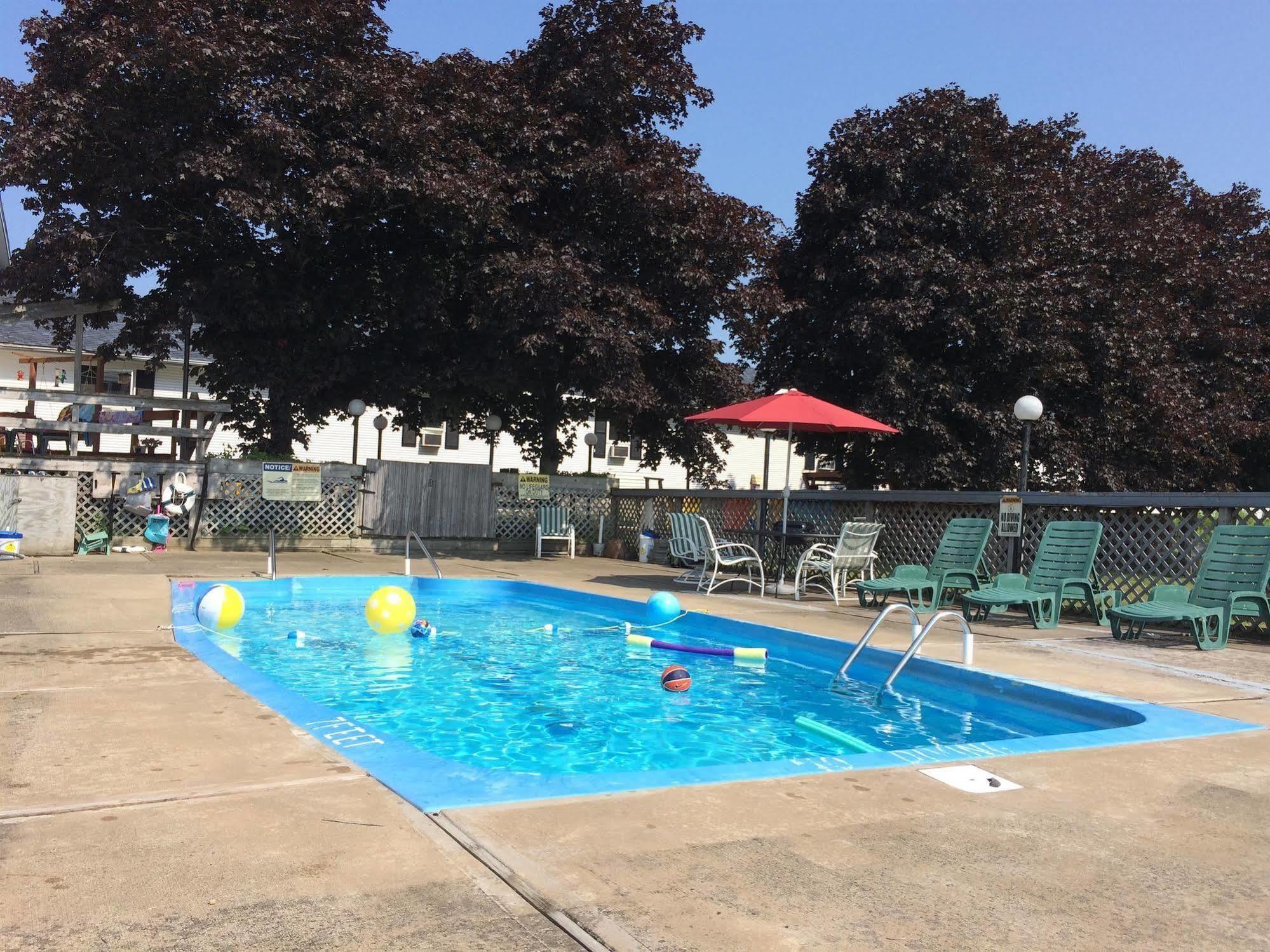 Port Lodge Motel Pulaski Dış mekan fotoğraf