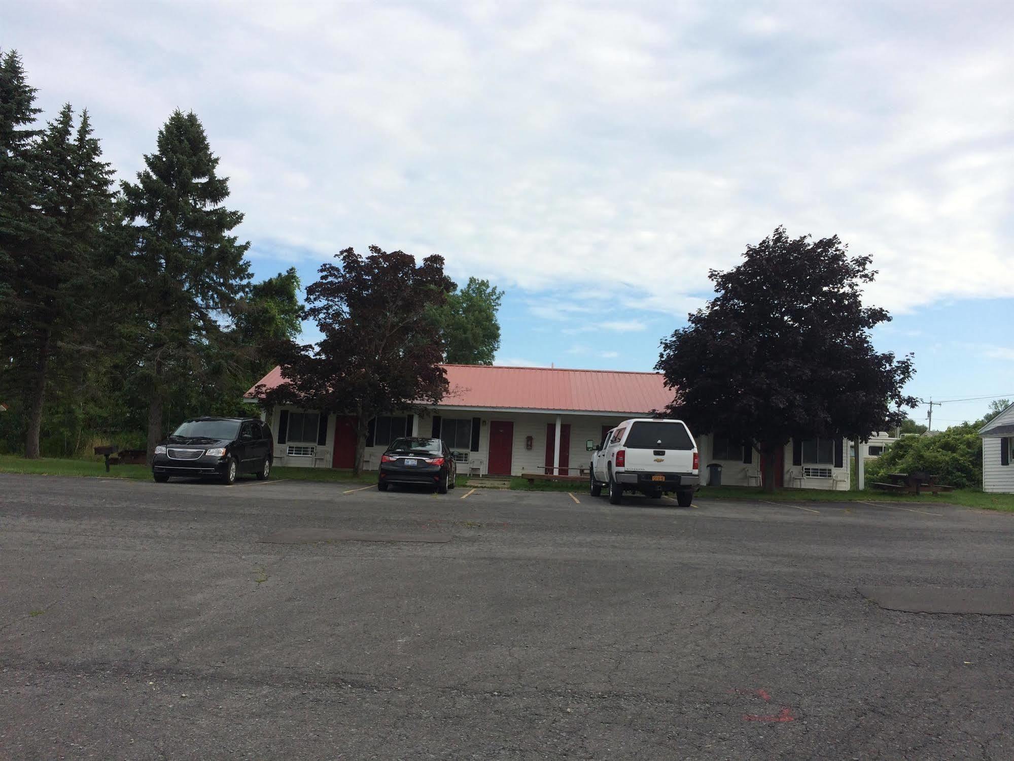 Port Lodge Motel Pulaski Dış mekan fotoğraf