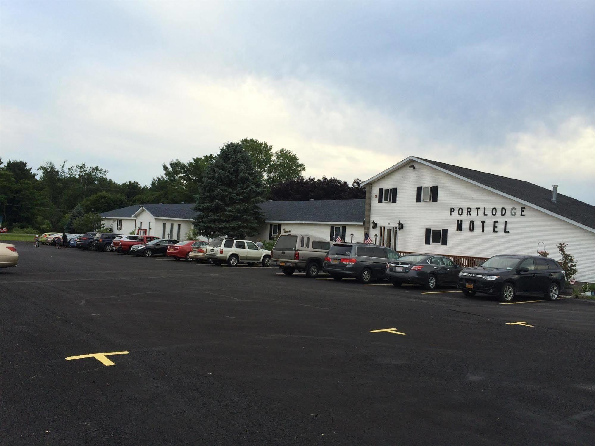 Port Lodge Motel Pulaski Dış mekan fotoğraf